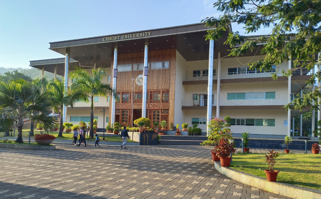 top MBA/PGDM college with pay after placement